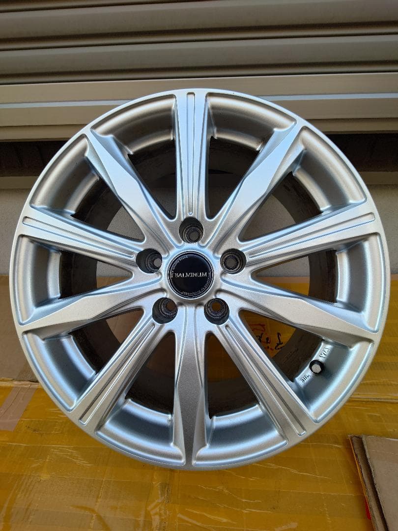 アルファードRAV4ハリアー等のスタッドレス用に!BS製アルミ 17×7J 4本