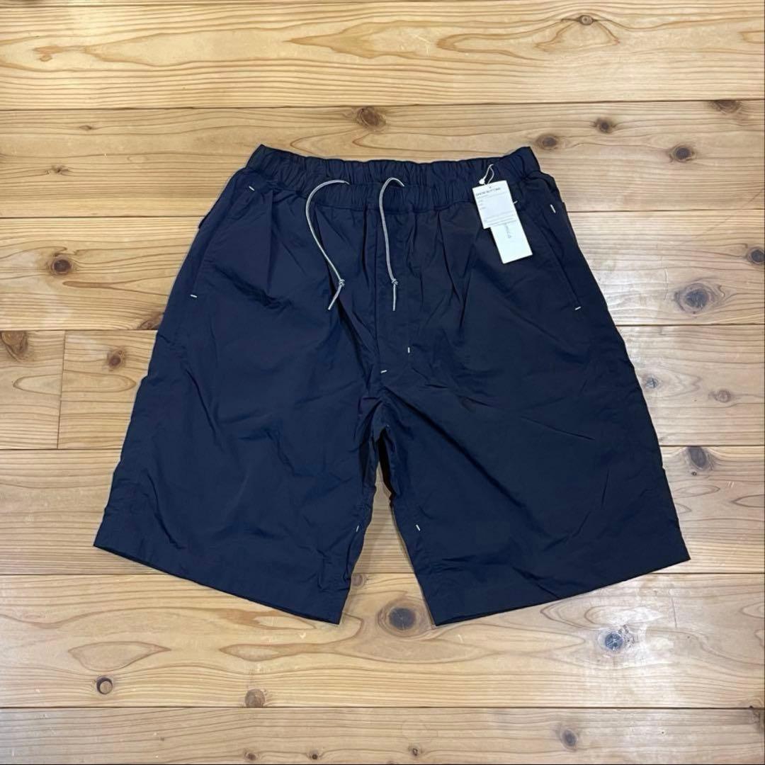 カール様 新品 32 M〜L相当 ナナミカnanamica ウインドショーツ 紺