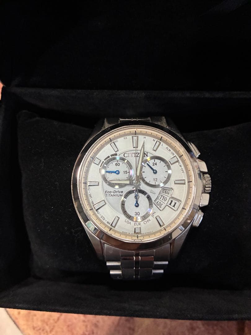 シチズン　腕時計　電波ソーラー
