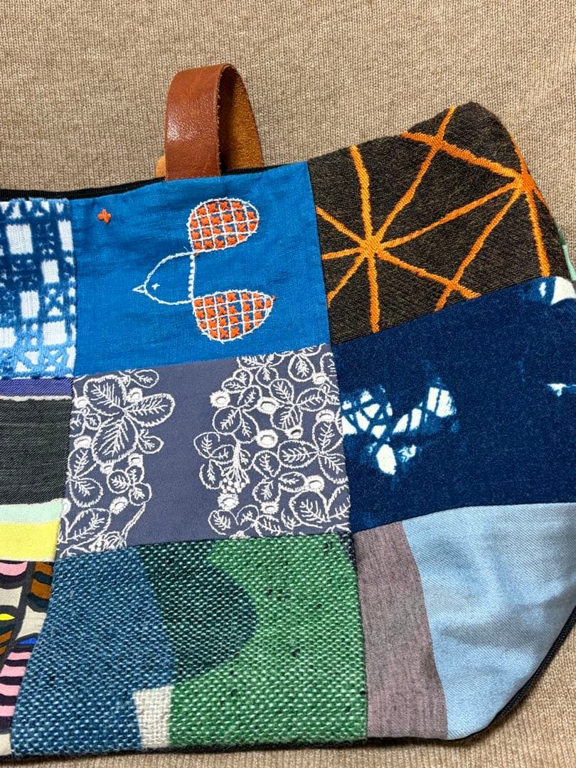 ミナペルホネン ピーストートバッグ