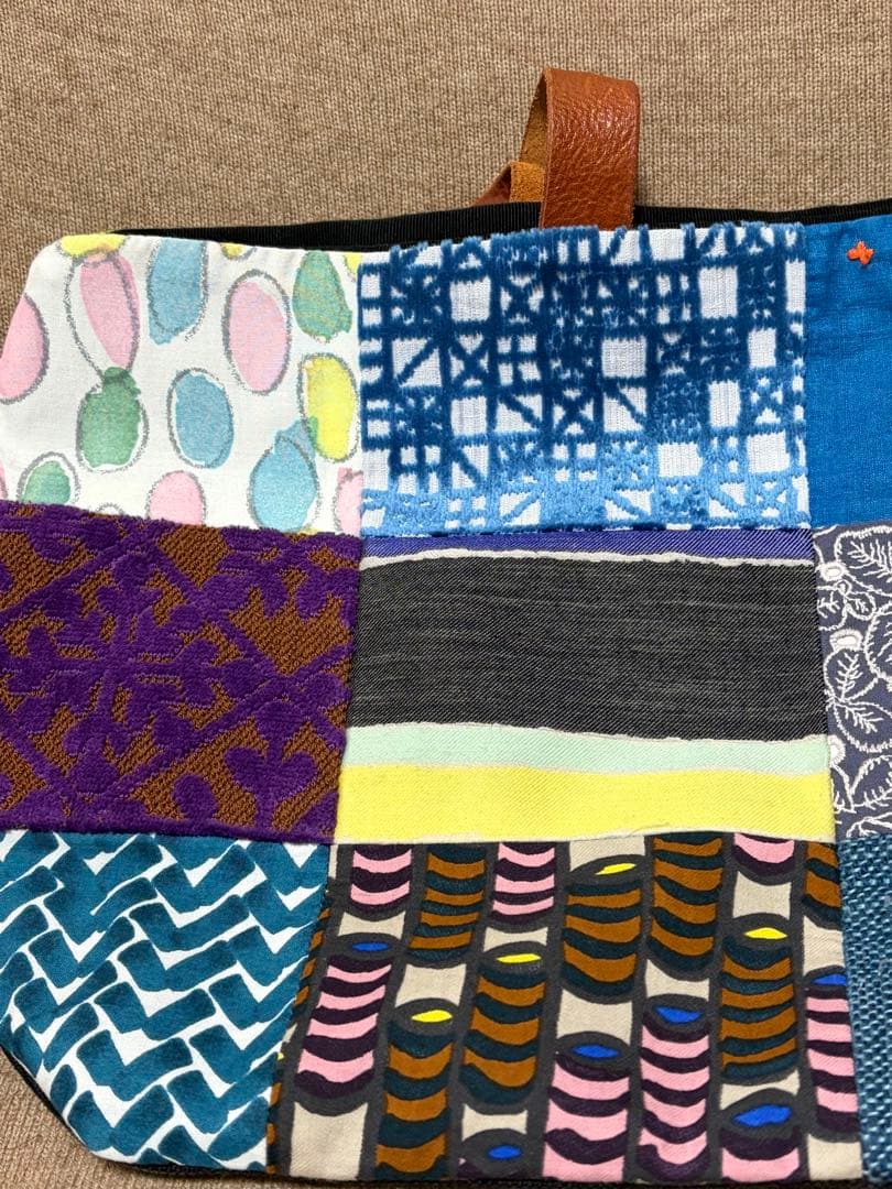 ミナペルホネン ピーストートバッグ