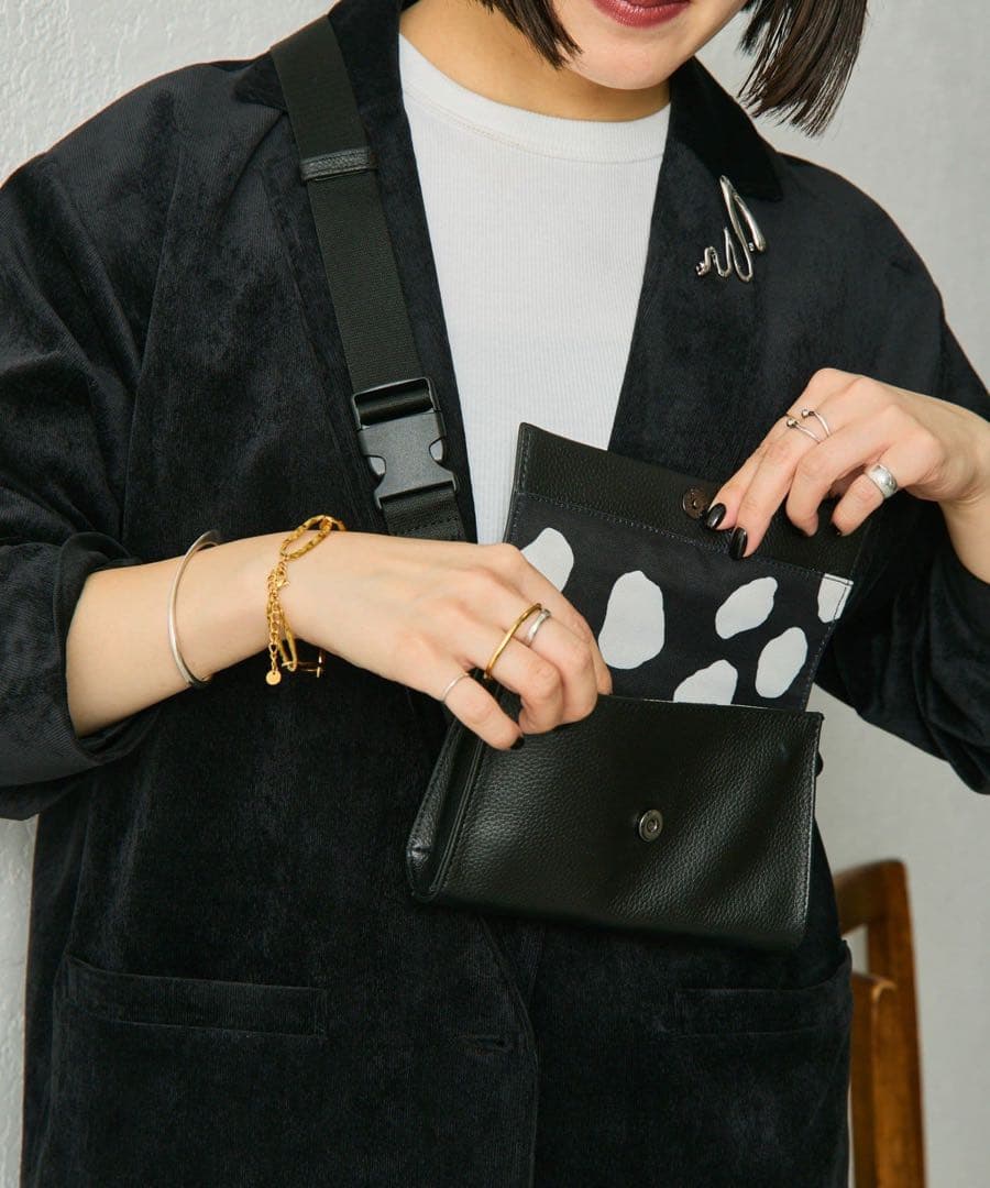 新品　イアパピヨネ　uchida企画　ミニワイドテープショルダーバッグ