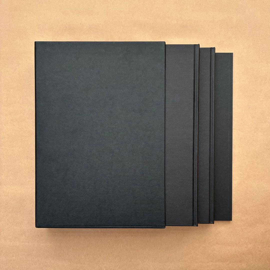 Álvaro Siza sketches at dinner アルヴァロ・シザ