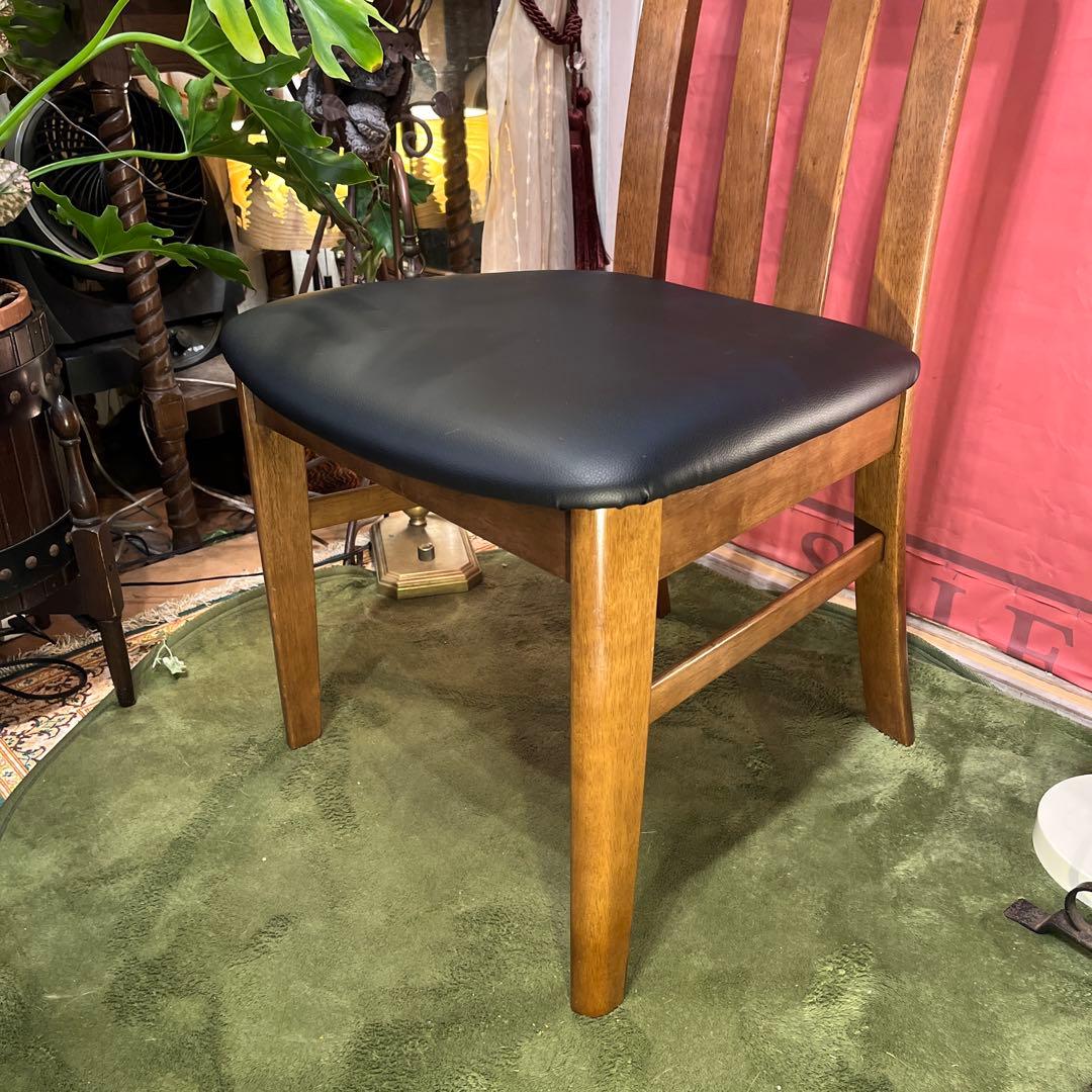 L１　カリモク　ディレトーレ　スタイリッシュモダン　ハイバックチェア