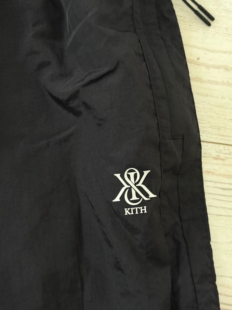 パンツ Kith Garment Washed Nylon Active Short L