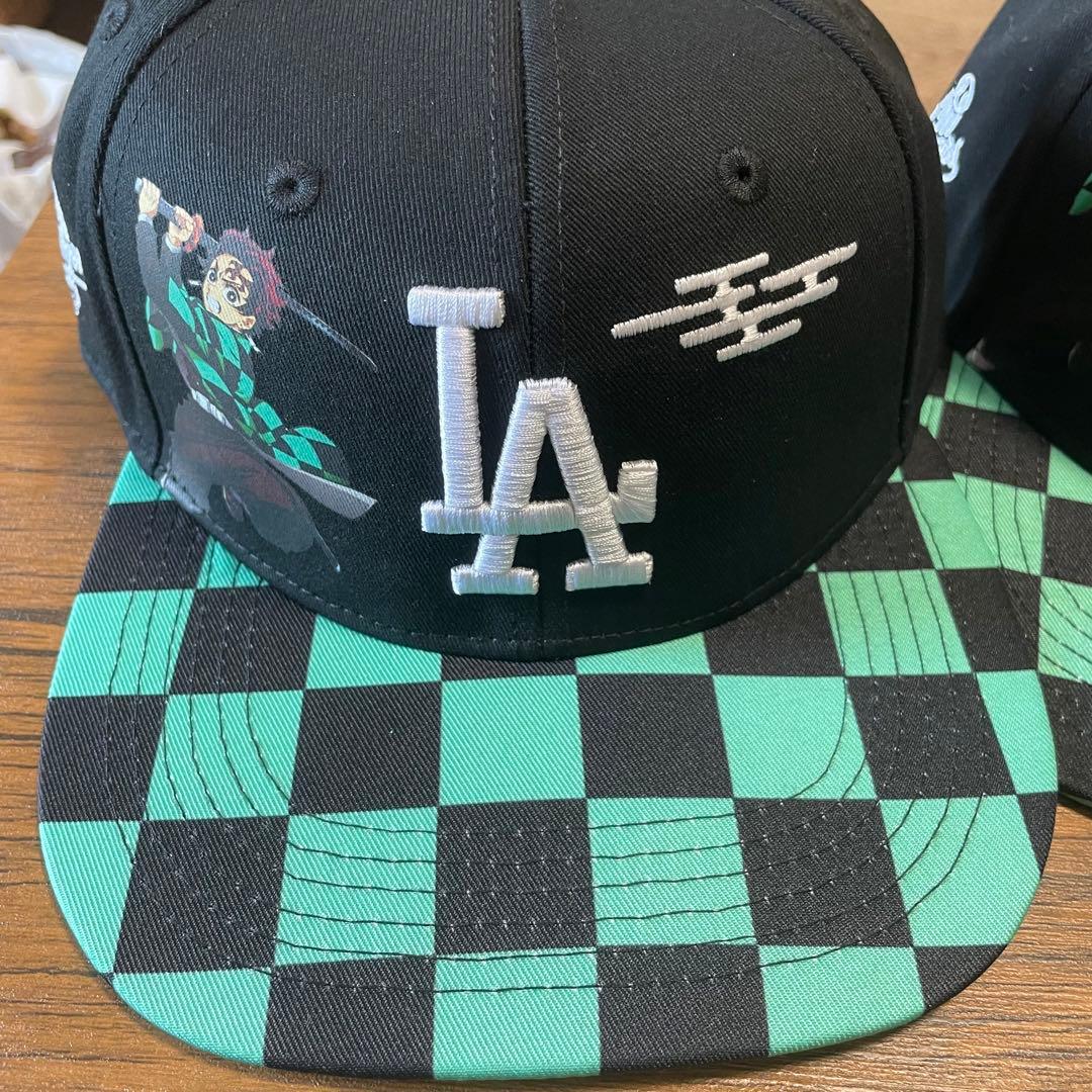 【LA 限定品】ドジャース 鬼滅の刃 コラボキャップ　2セット