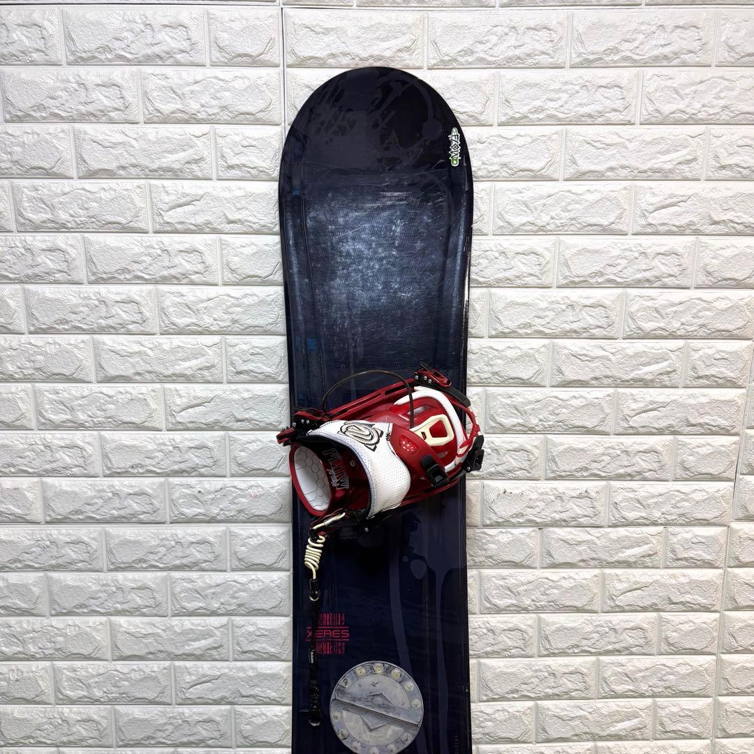 XERES スノーボード　151 FLOW ビンディング付き　ケースあり　良好