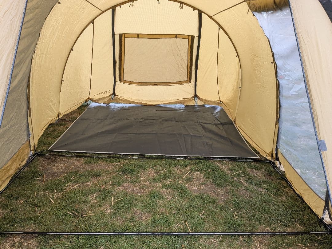 テントファクトリー　フォーシーズントンネル2ルームテント　ベージュ