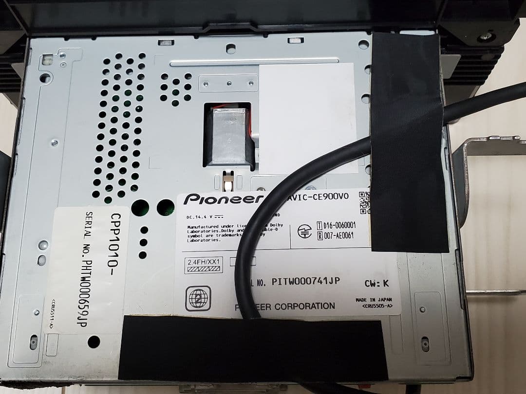 ヴォクシー専用AVIC-CE900VO 10V型 一体型メモリーナビ ジャンク