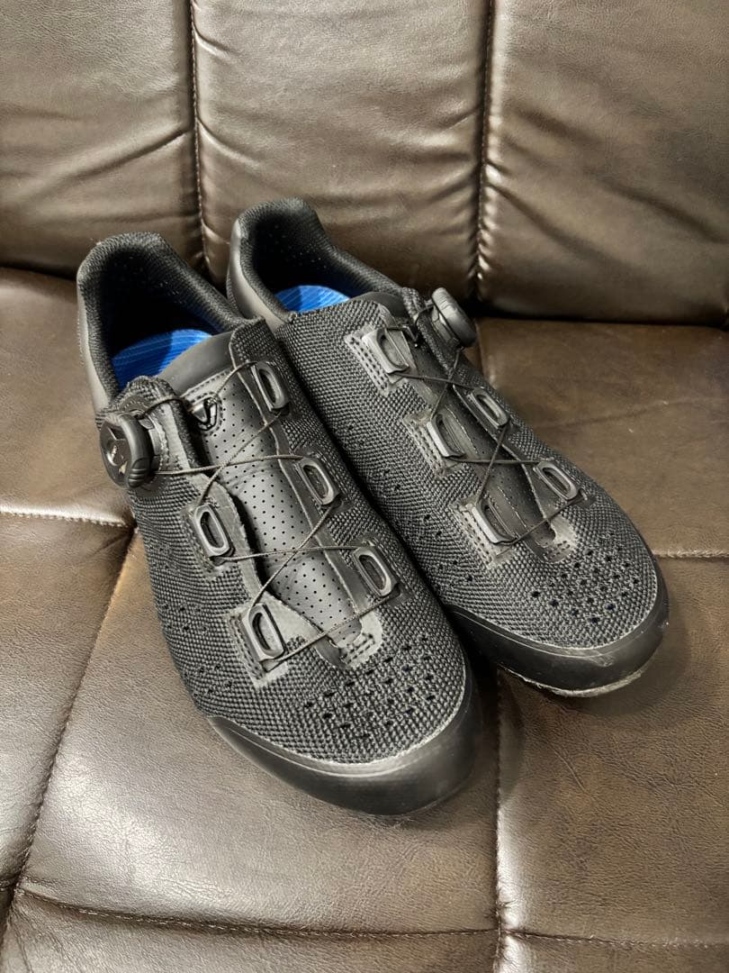 4回使用・FLR FNT-5 ニット素材 サイズ42 27cm 幅広ワイド