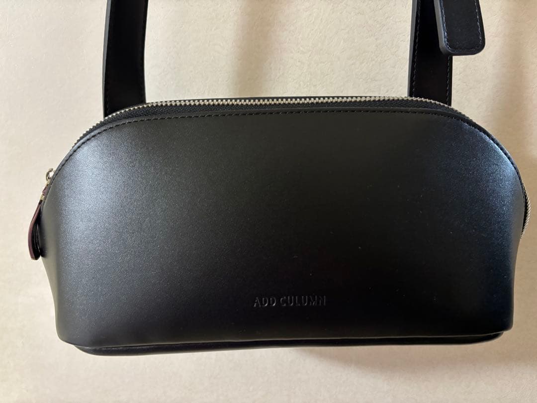 ADDICTED CULUMNI ブラックショルダーバッグ