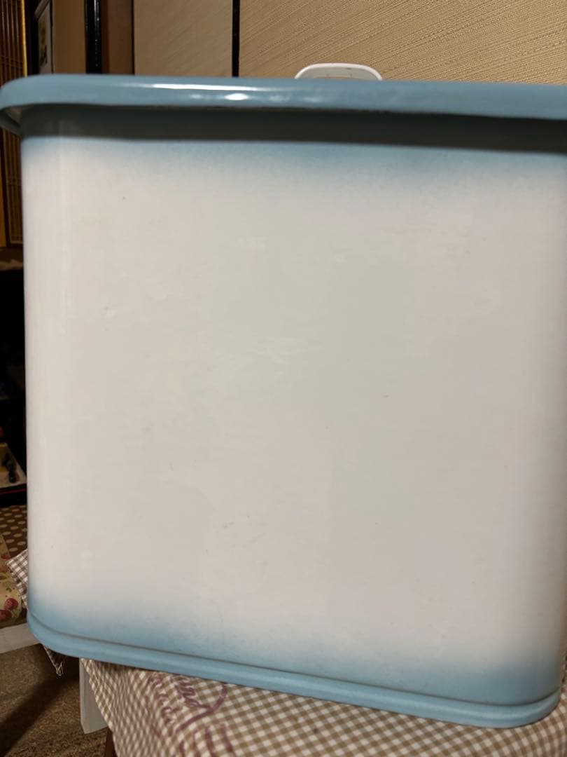 梅ばあちゃん　イマンプリンセスローズブルー　ホーローブレッド缶