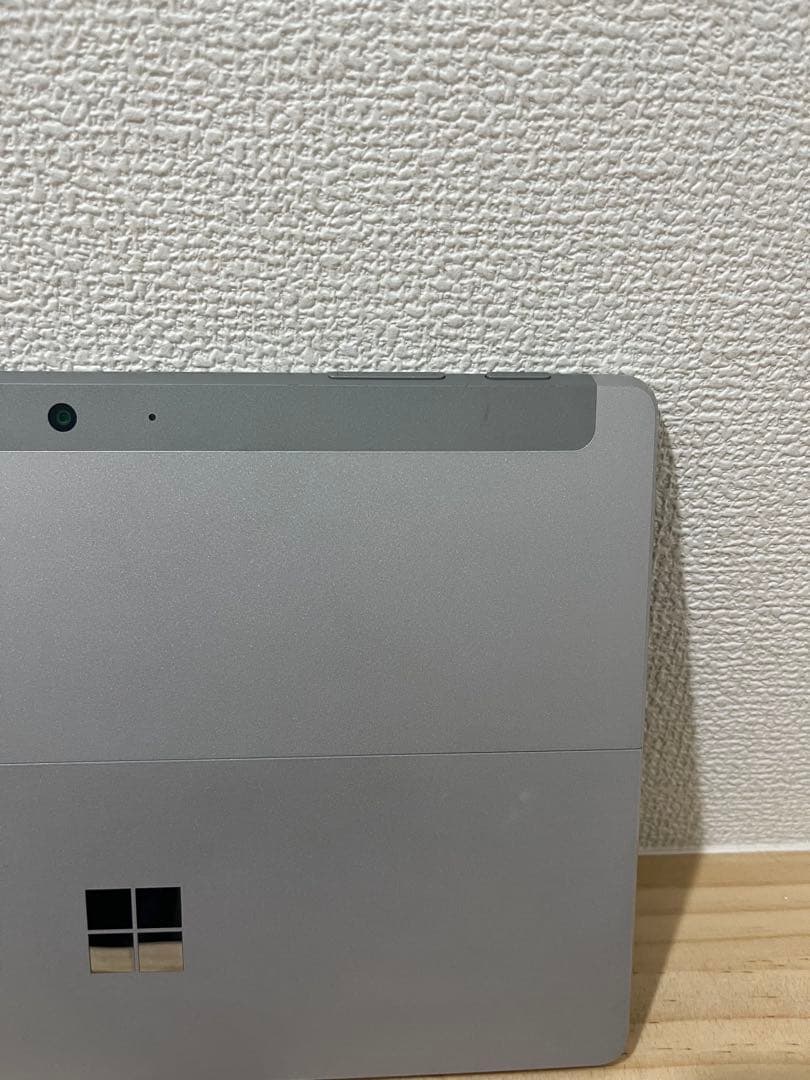 Microsoft Surface Go 2 箱付き
