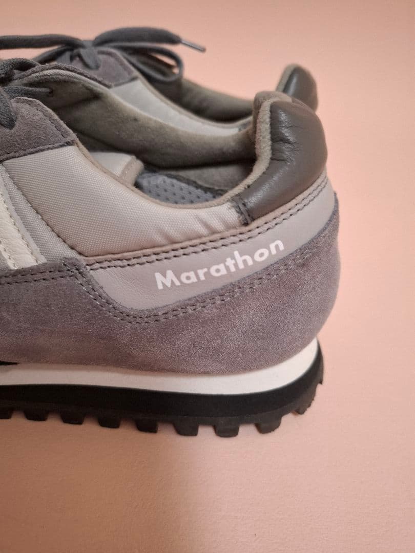 ZDAスニーカー　サイズ40