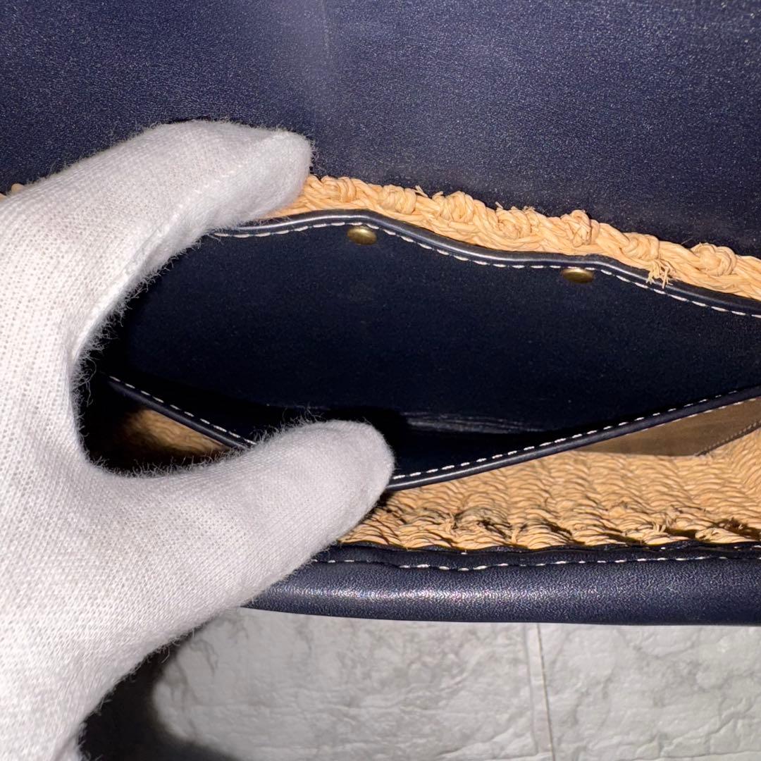 TORY BURCH　ストローショルダーバッグ　カゴバック　かご素材　タッセル