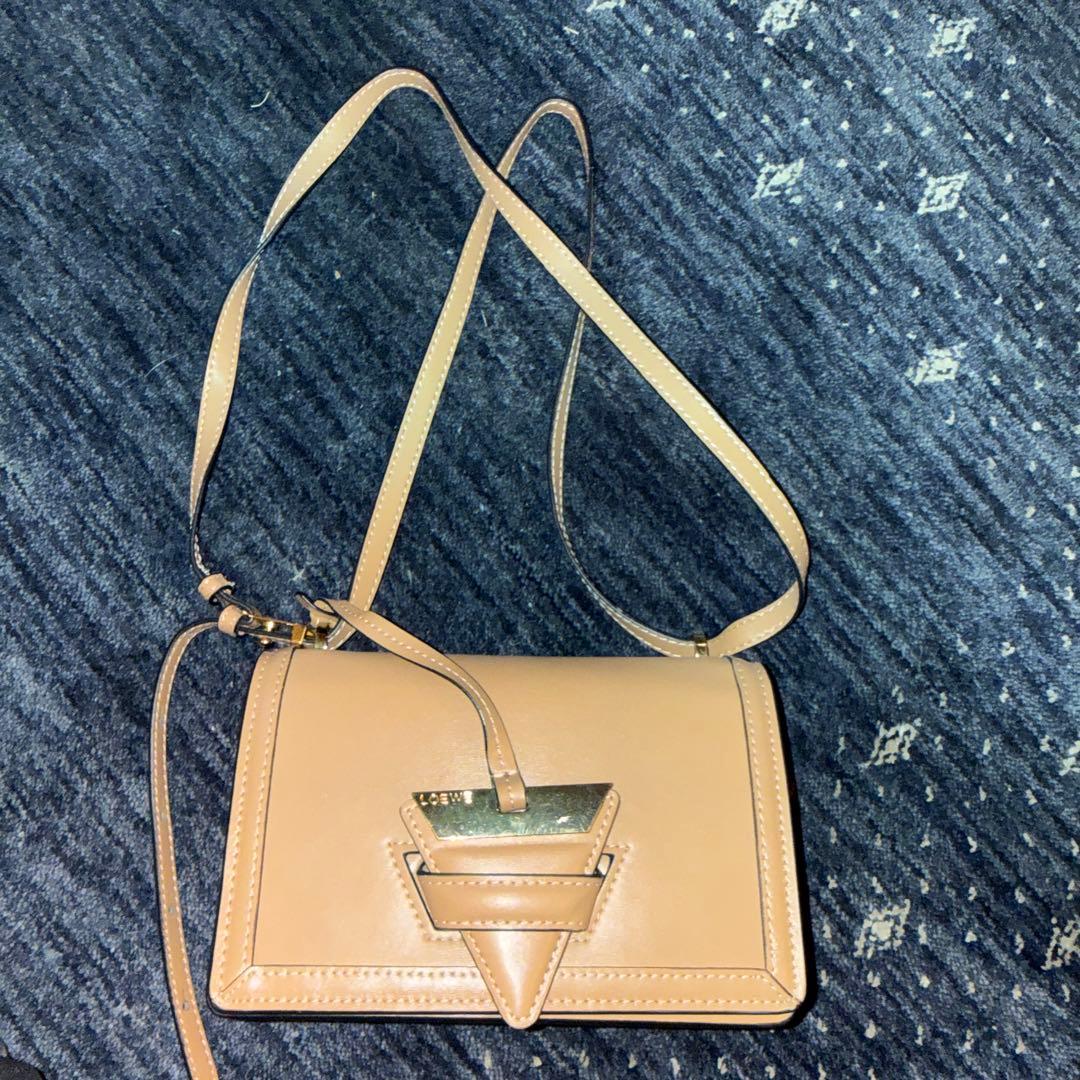 LOEWE ロエベ バルセロナ ショルダー