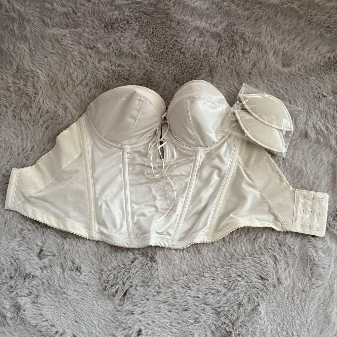 ブライダルインナービスチェ