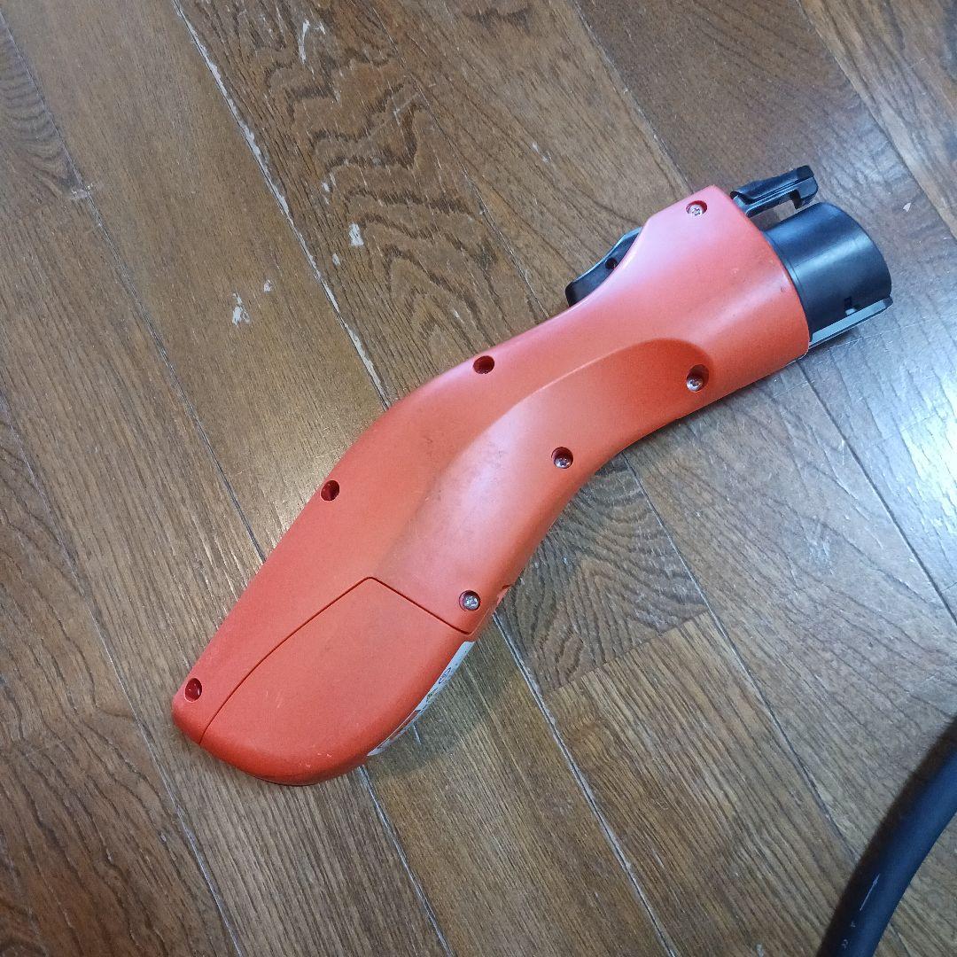 トヨタPHV充電ケーブル