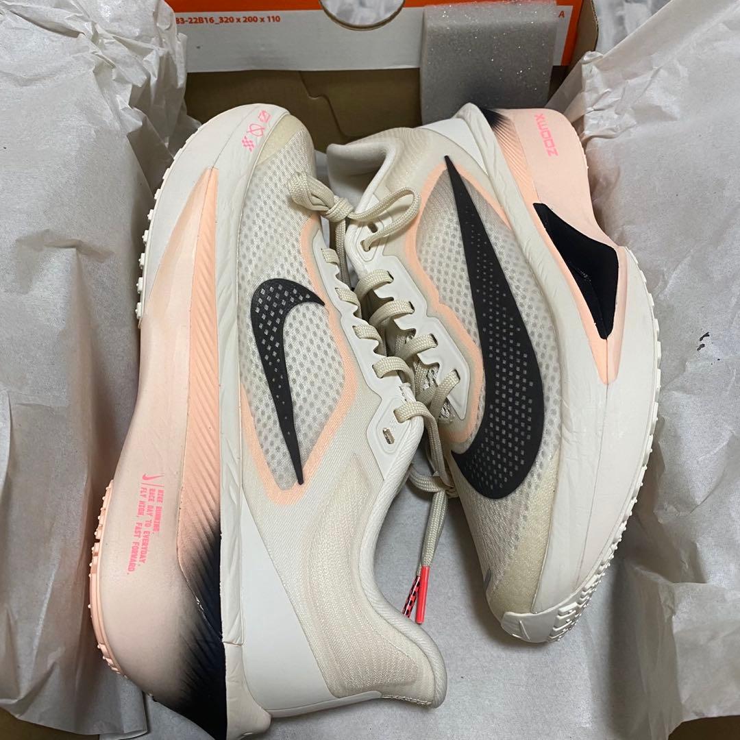 新品 ナイキ ズームフライ 6 23.5㎝