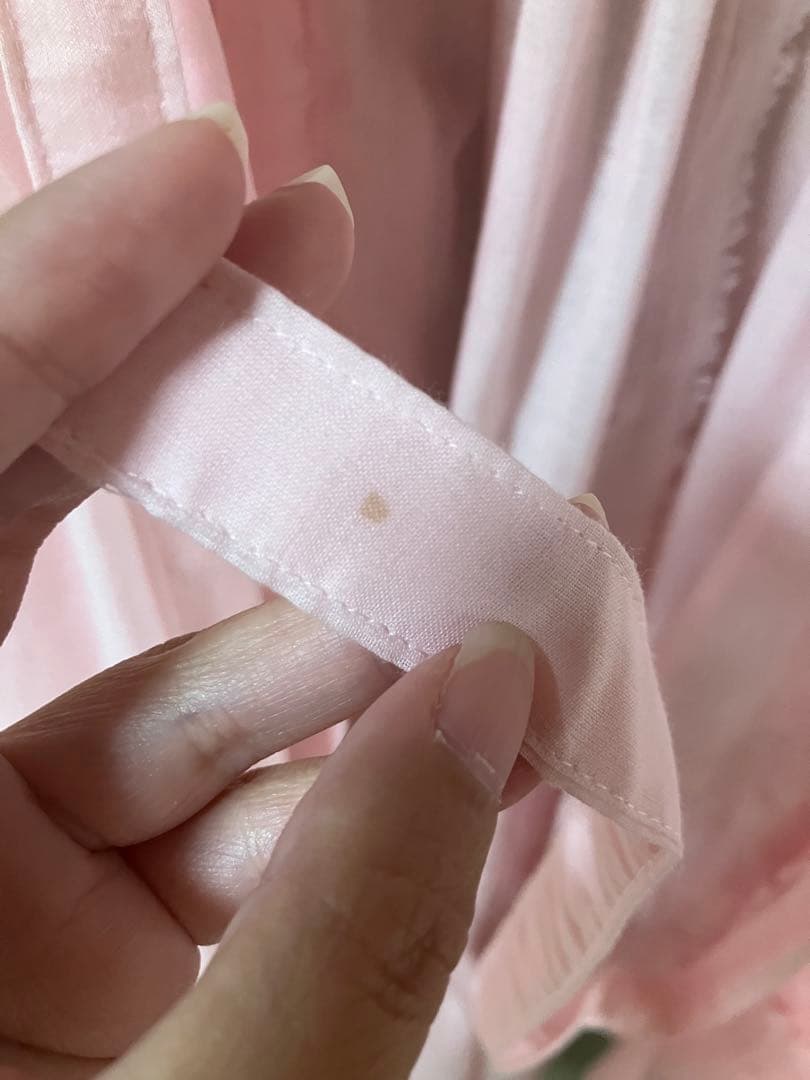 ピンクフリルエプロン モモコハウス