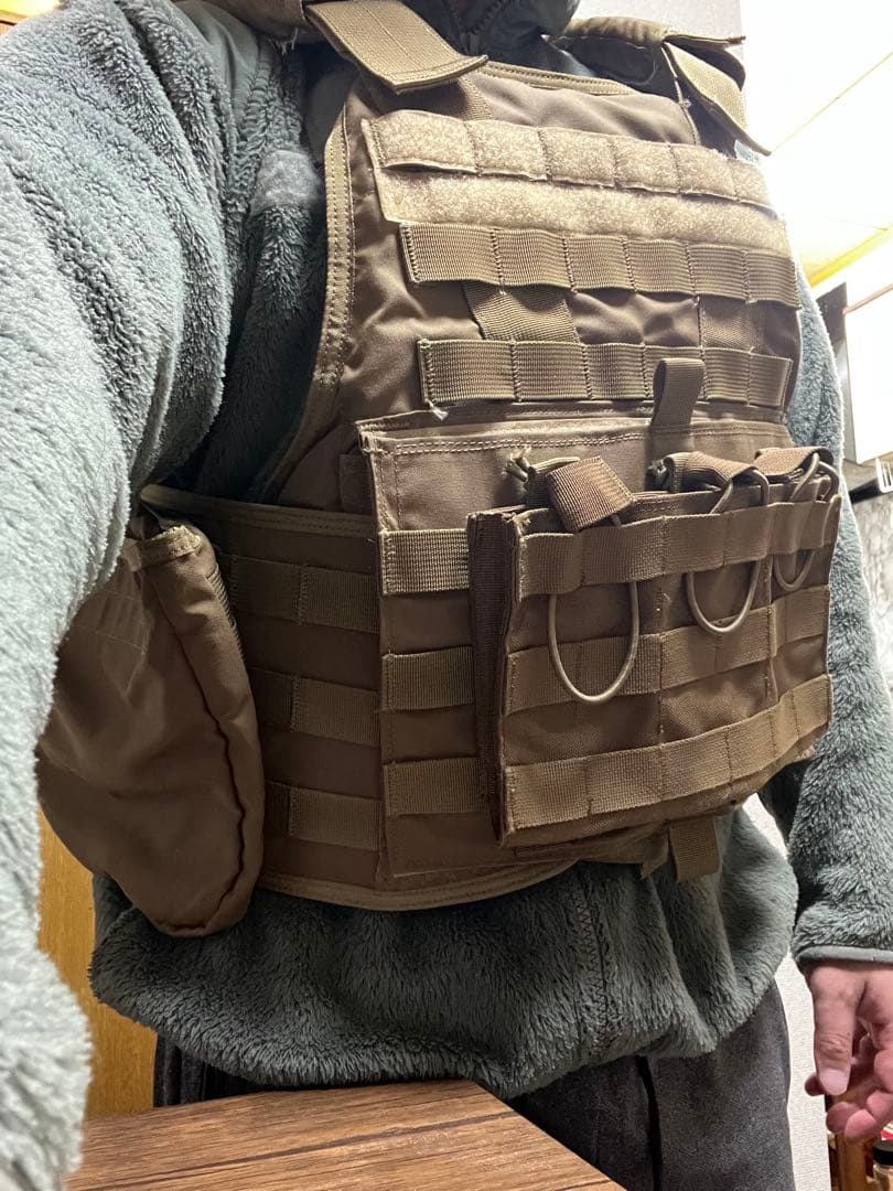 【米軍放出品実物】プレートキャリア【最終価格】