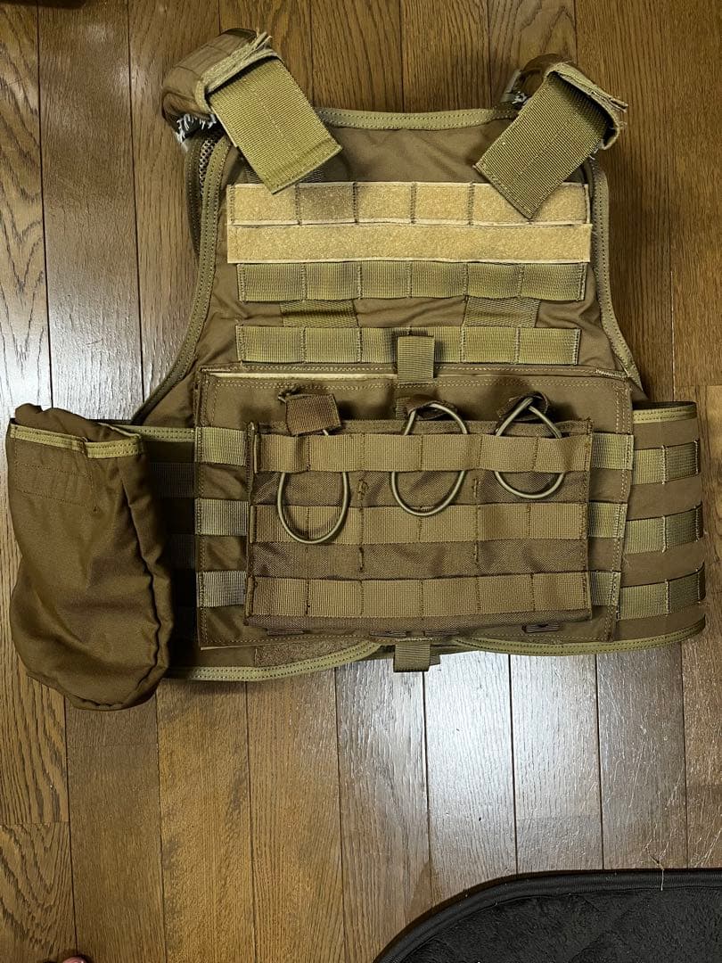 【米軍放出品実物】プレートキャリア【最終価格】