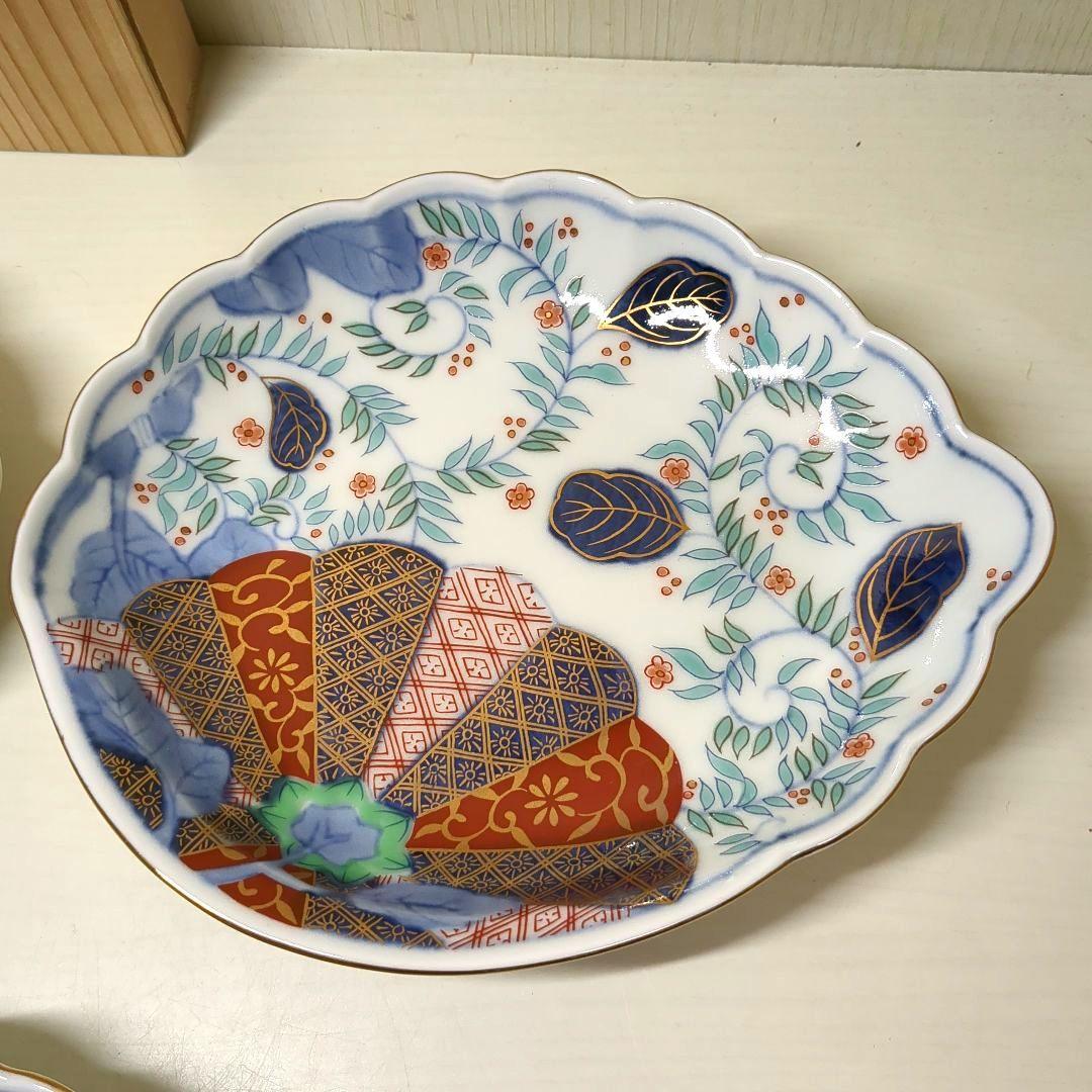 賞美堂　其泉窯　鮑型　金彩色絵菊花唐草紋　和皿揃　中皿５枚
