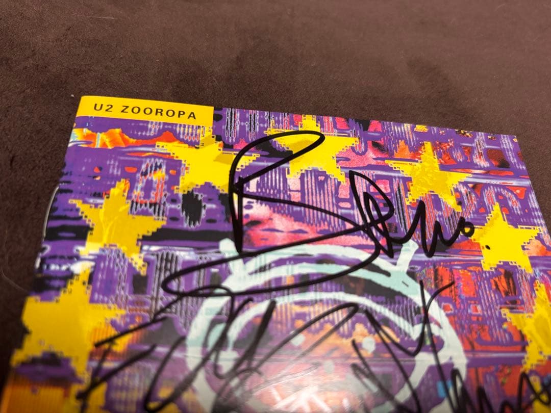 レア　u2 直筆サインCD bono edge Larry adam