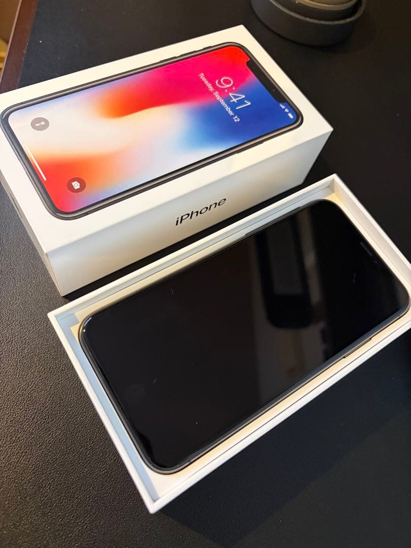 Apple iPhone X 64GB simフリー　スペースグレー 本体
