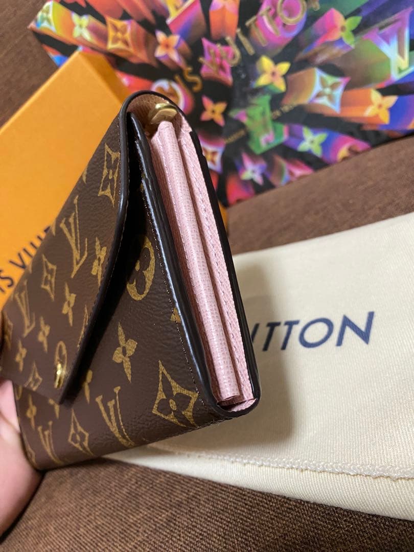 ルイヴィトン　ポルトフォイユ・サラ モノグラム ローズ・バレリーヌ 長財布