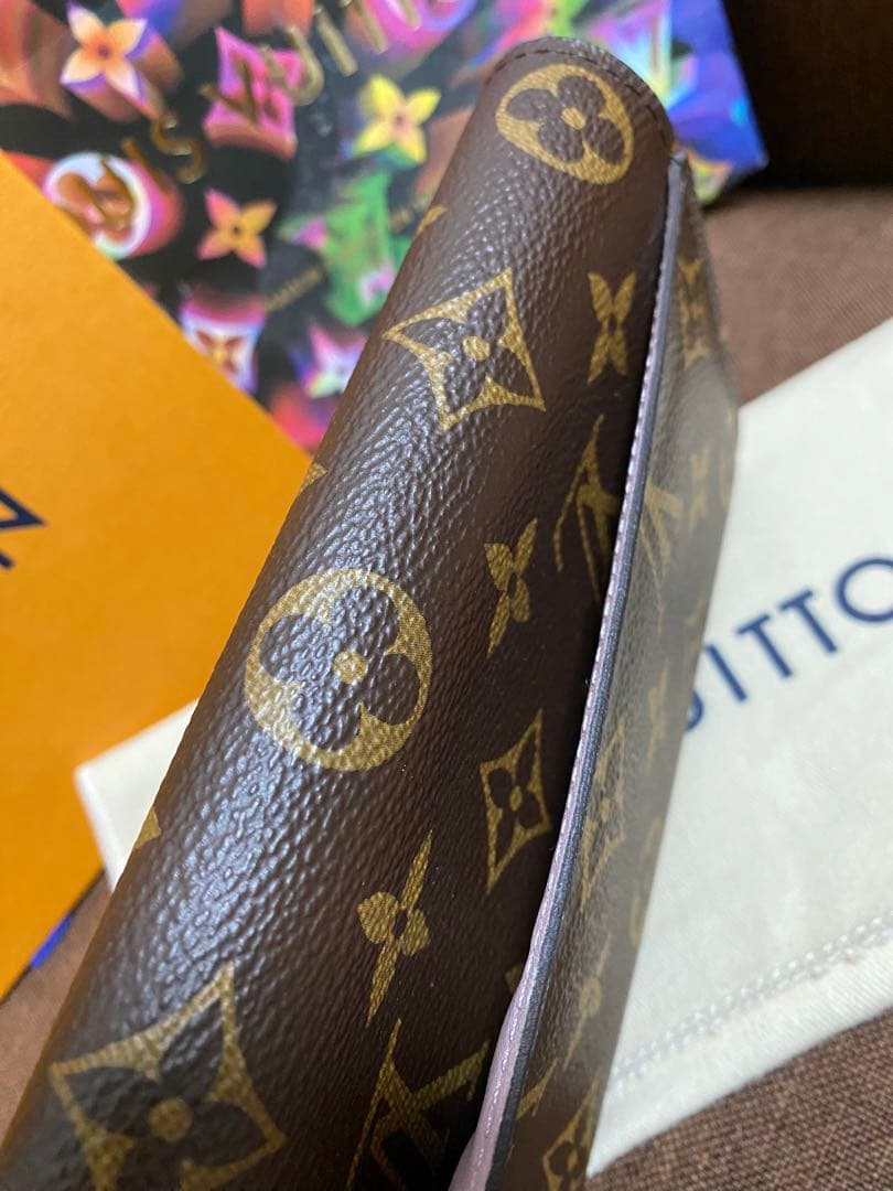 ルイヴィトン　ポルトフォイユ・サラ モノグラム ローズ・バレリーヌ 長財布