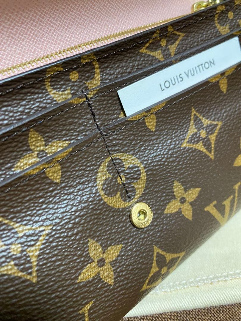 ルイヴィトン　ポルトフォイユ・サラ モノグラム ローズ・バレリーヌ 長財布