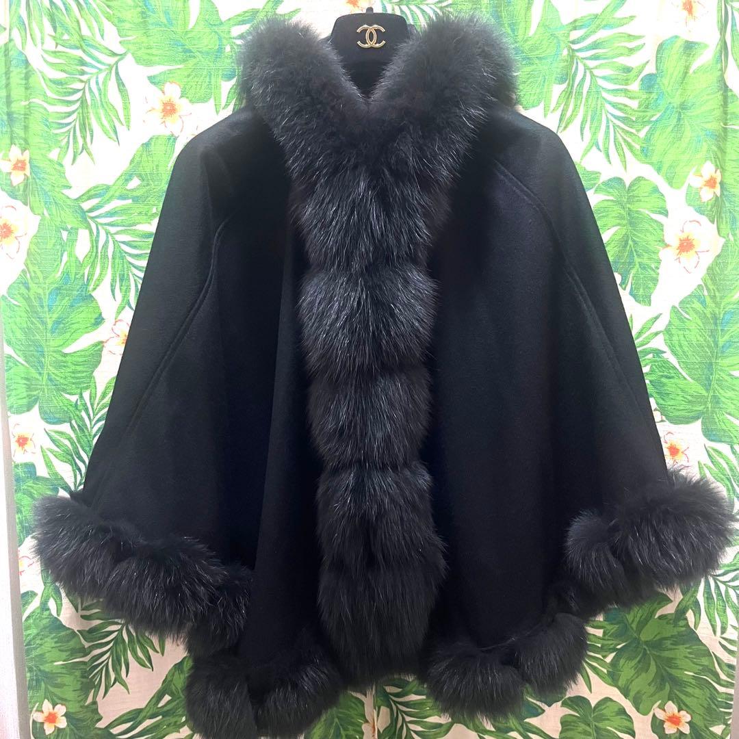 美品☆サガファーカシミヤ100%ポンチョフード付きブルーフォックス2way