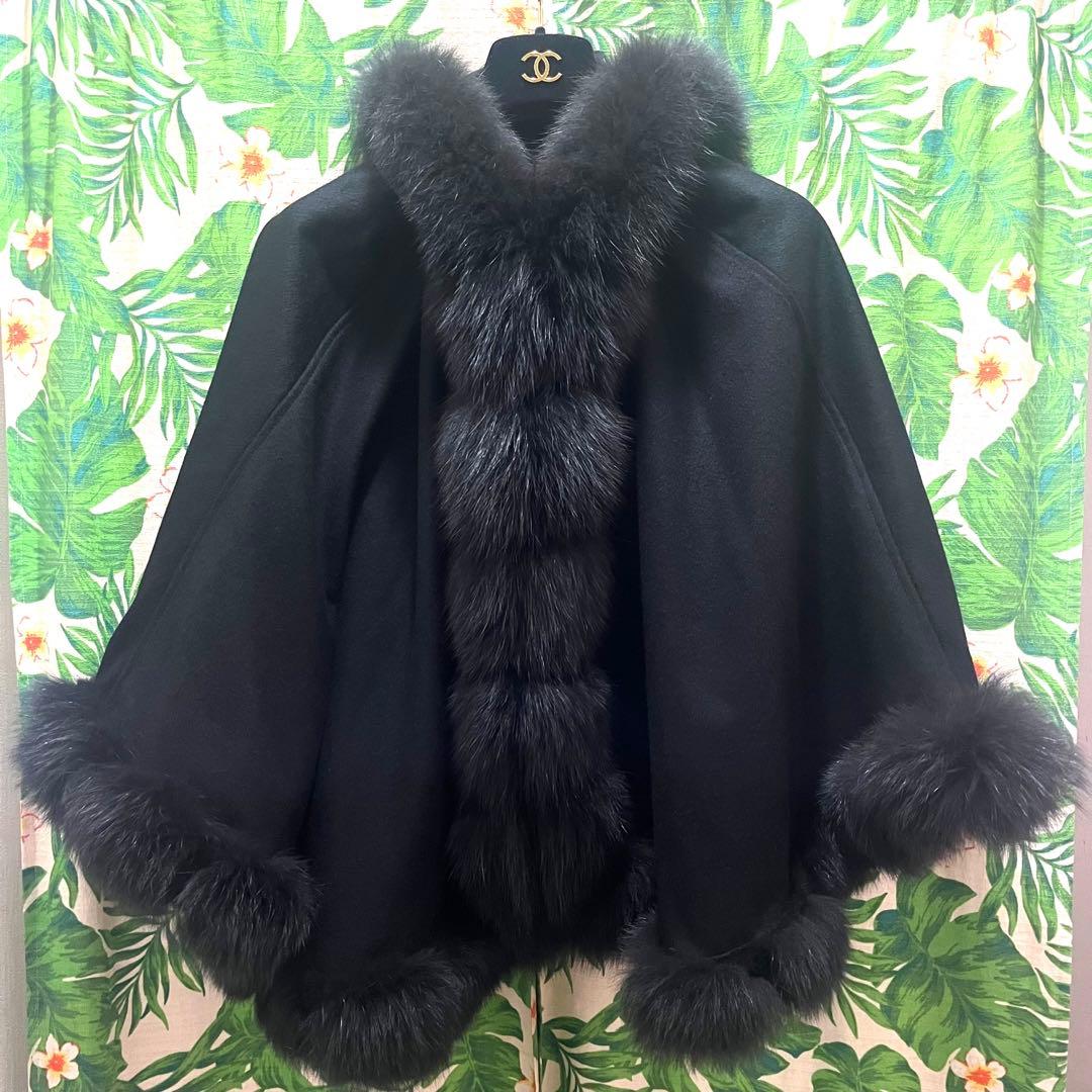 美品☆サガファーカシミヤ100%ポンチョフード付きブルーフォックス2way