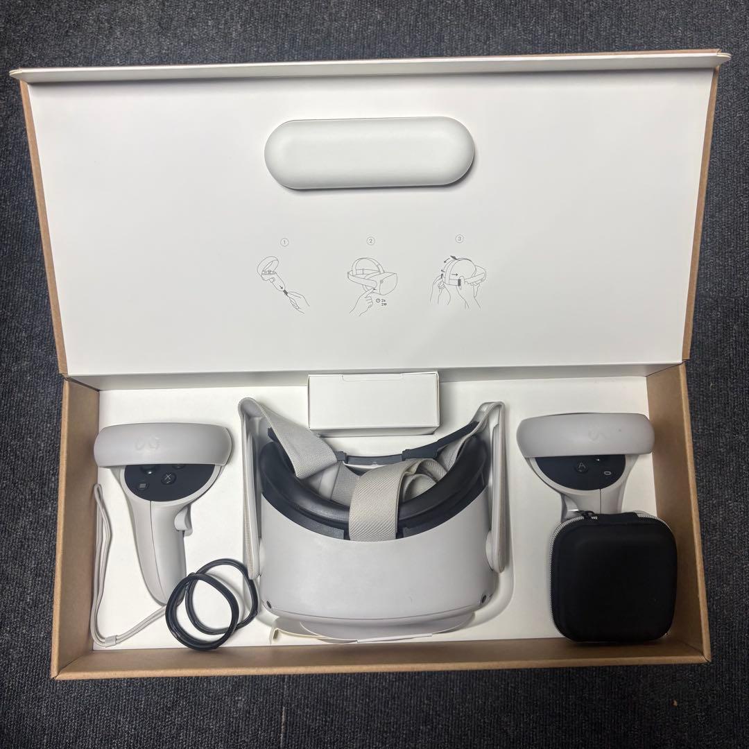  Quest2本体＋充電ドック＋レンズ枠＋イヤホン