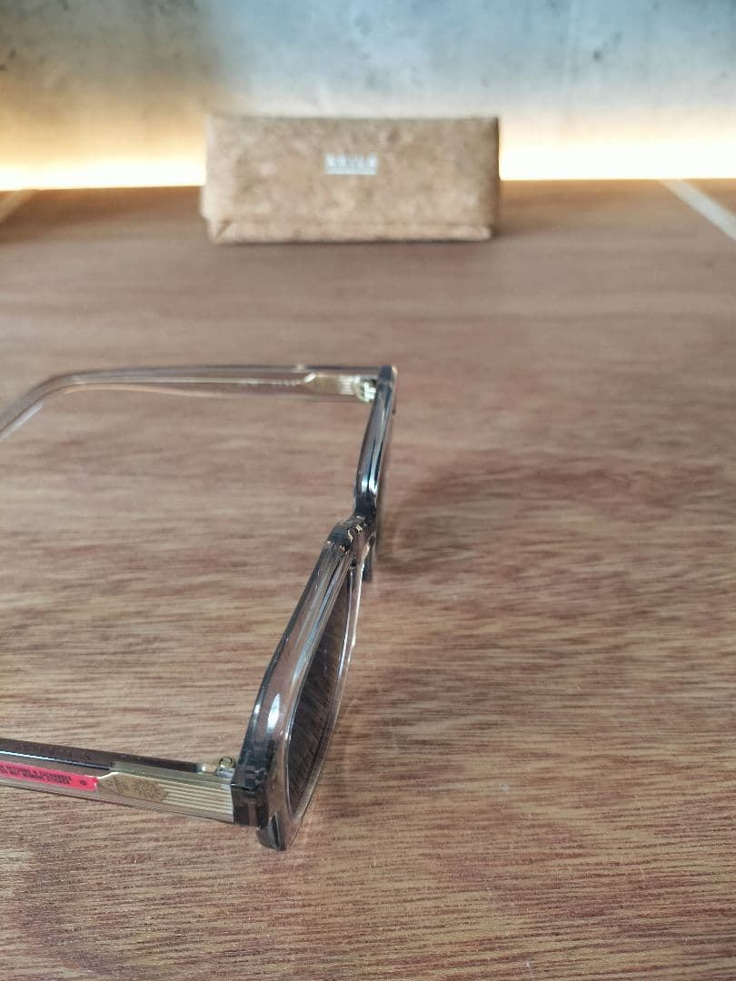 限定値下　サングラス akila VERA