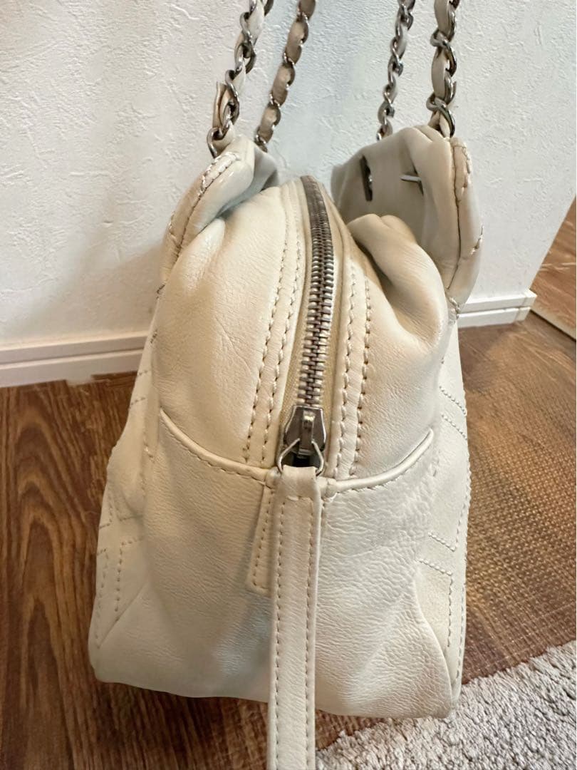 CHANEL ビッグロゴ　チェーン　ショルダー　トートバッグ　白　ココマーク