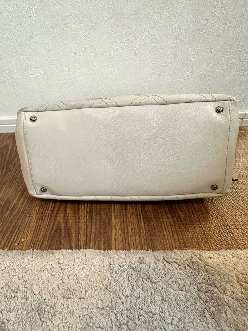 CHANEL ビッグロゴ　チェーン　ショルダー　トートバッグ　白　ココマーク