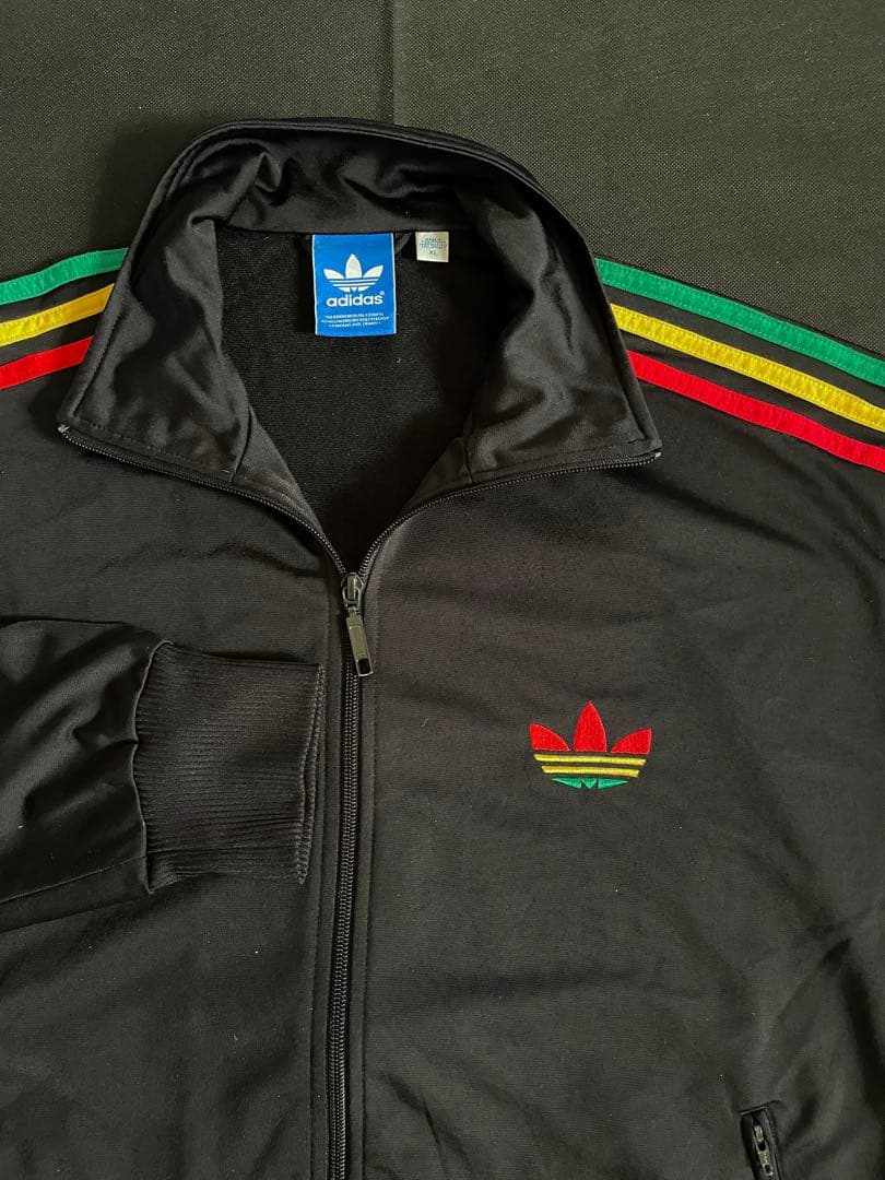 ★大人気！ adidas トラックジャケット ラスタカラー ジャージ