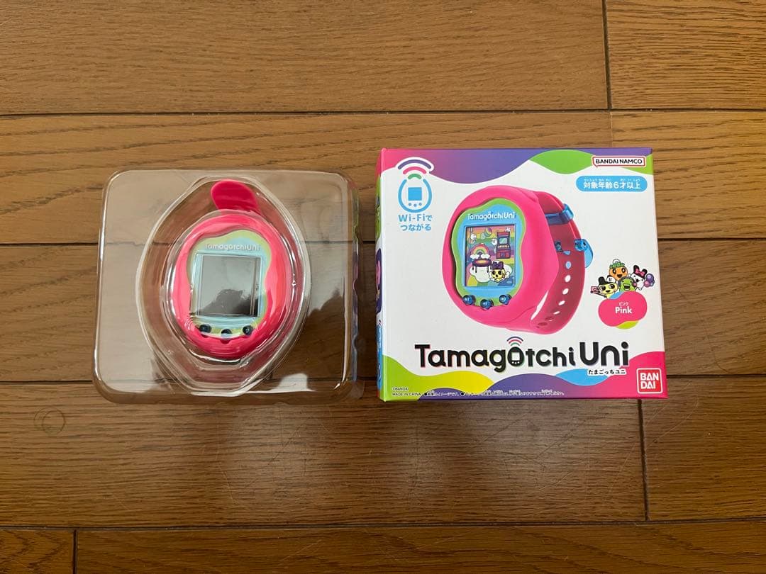Tamagotchi Uni ピンク 本体とUSBケーブル