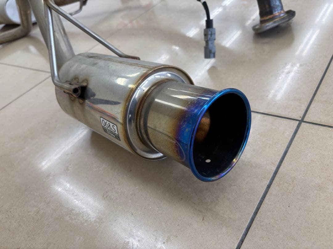 GTbox 06&S ステンレス製マフラー　ルーミータンク