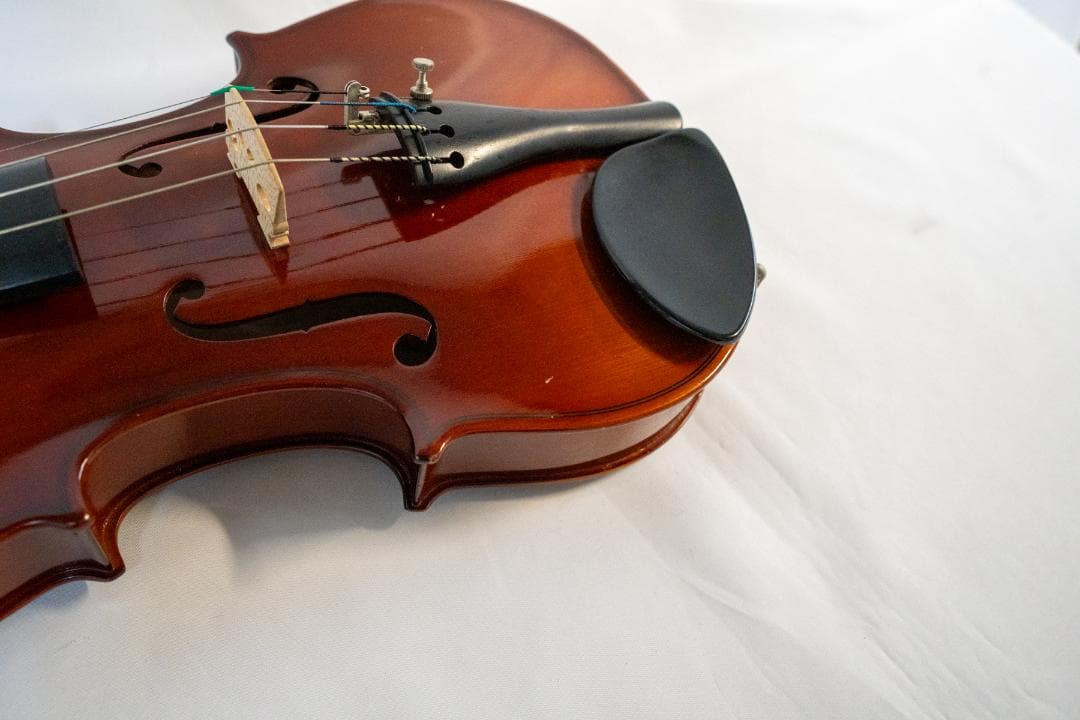 SUZUKI★スズキ★鈴木バイオリン★No.200★1/2★2008年★ケース付