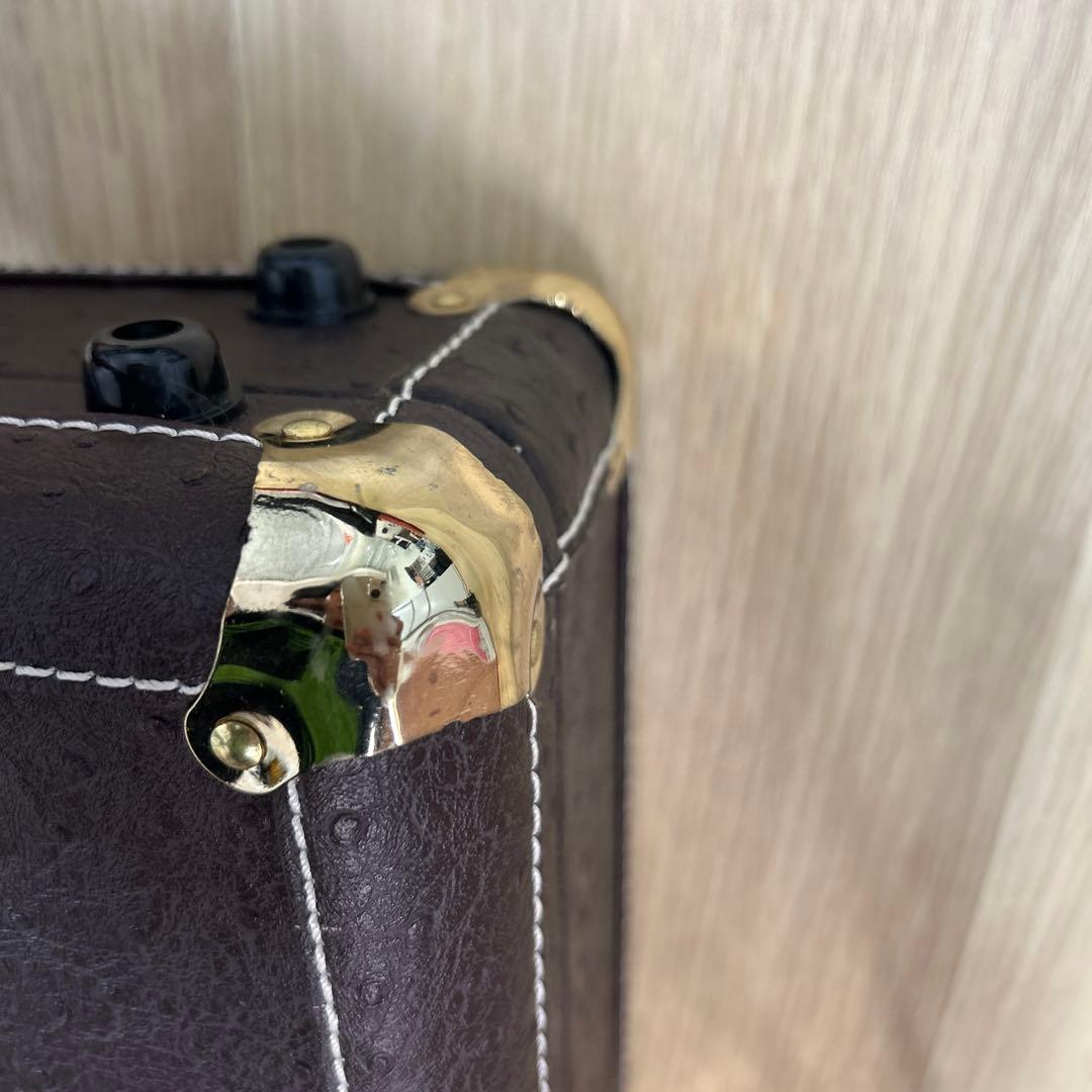 三線セット（赤と黒と桃色、チューナー付き）