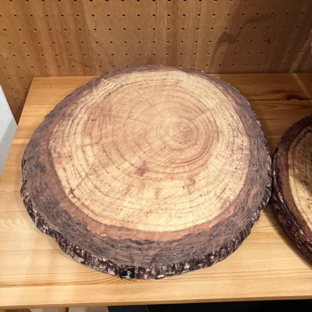 mero wings クッション4個セット　中古