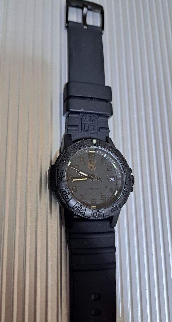 LUMINOXブラックアウト　シリーズ0300