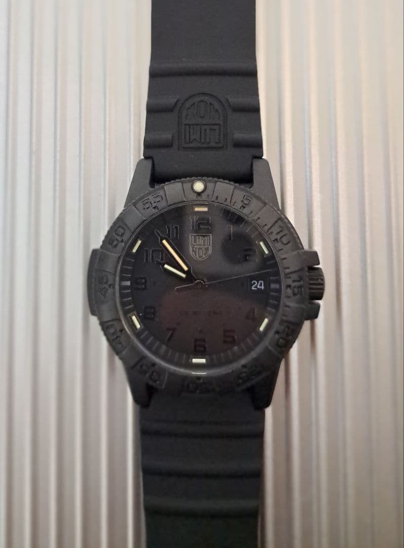 LUMINOXブラックアウト　シリーズ0300