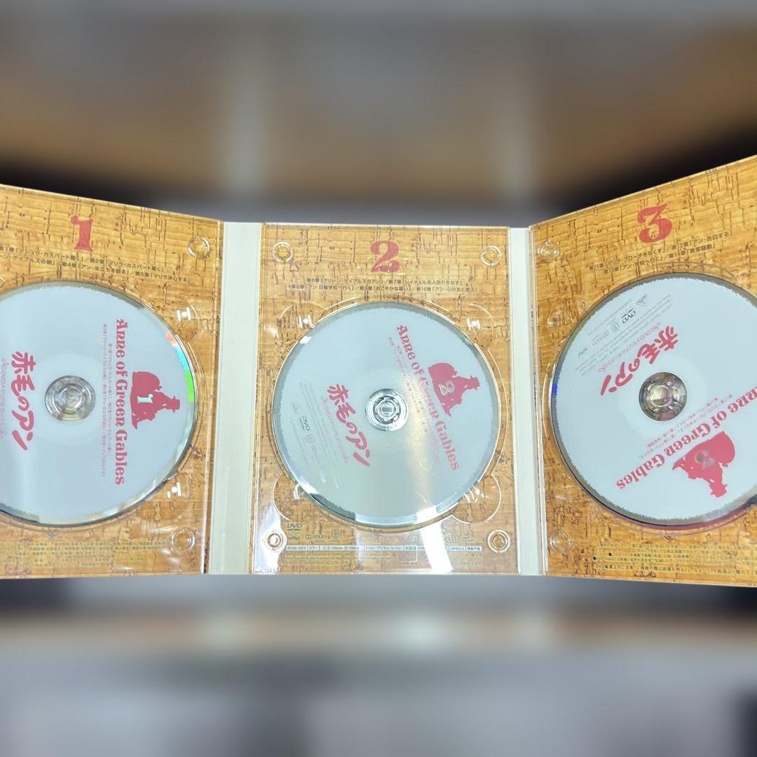 赤毛のアン DVDメモリアルボックス〈2009年8月21日までの期間限定生産・…