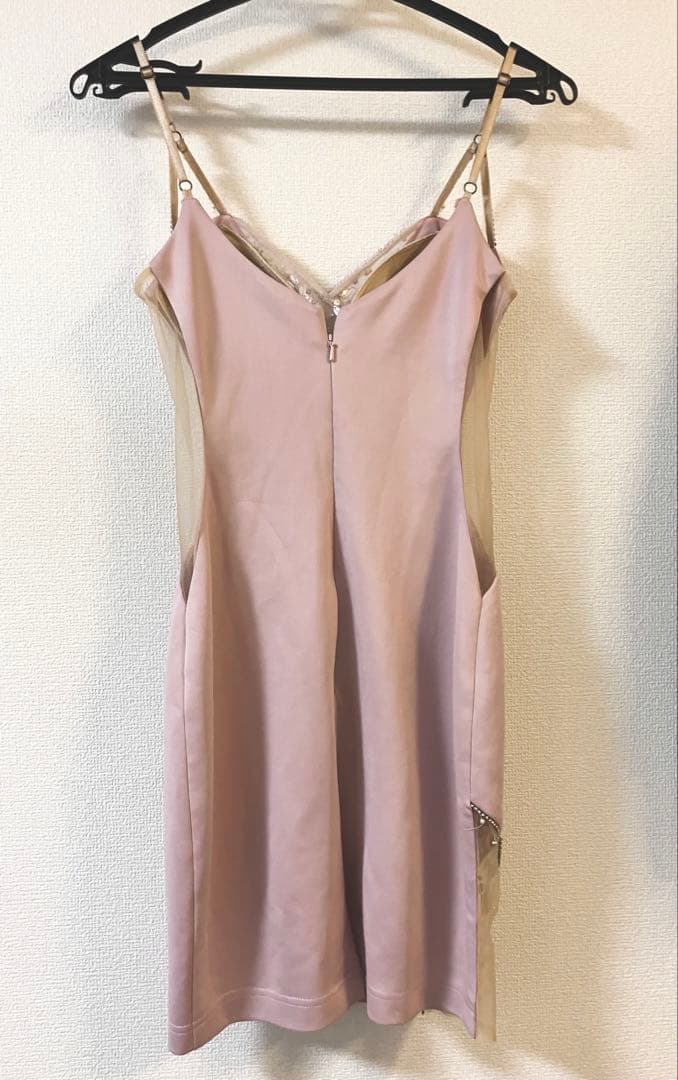 ビーズ装飾 Vネック タイトドレス ピンク