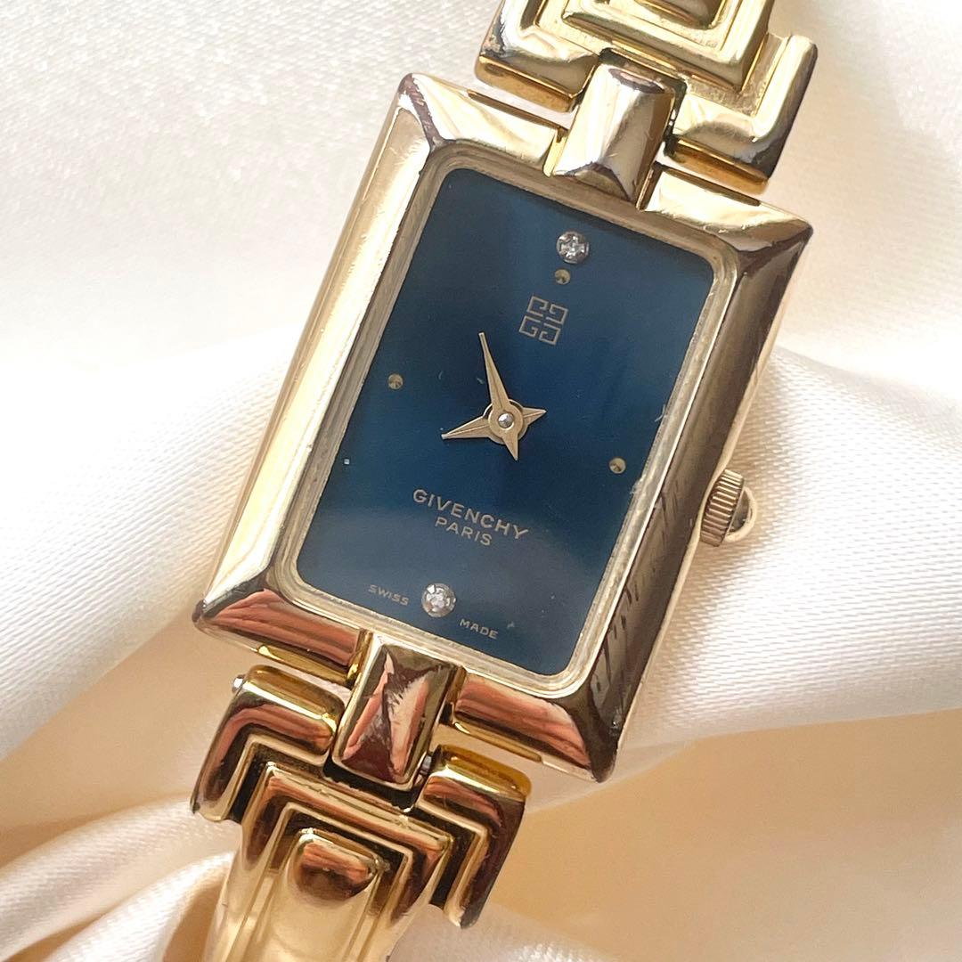 GIVENCHY ジバンシィ 時計 レディース バングル　2Pダイヤ ゴールド