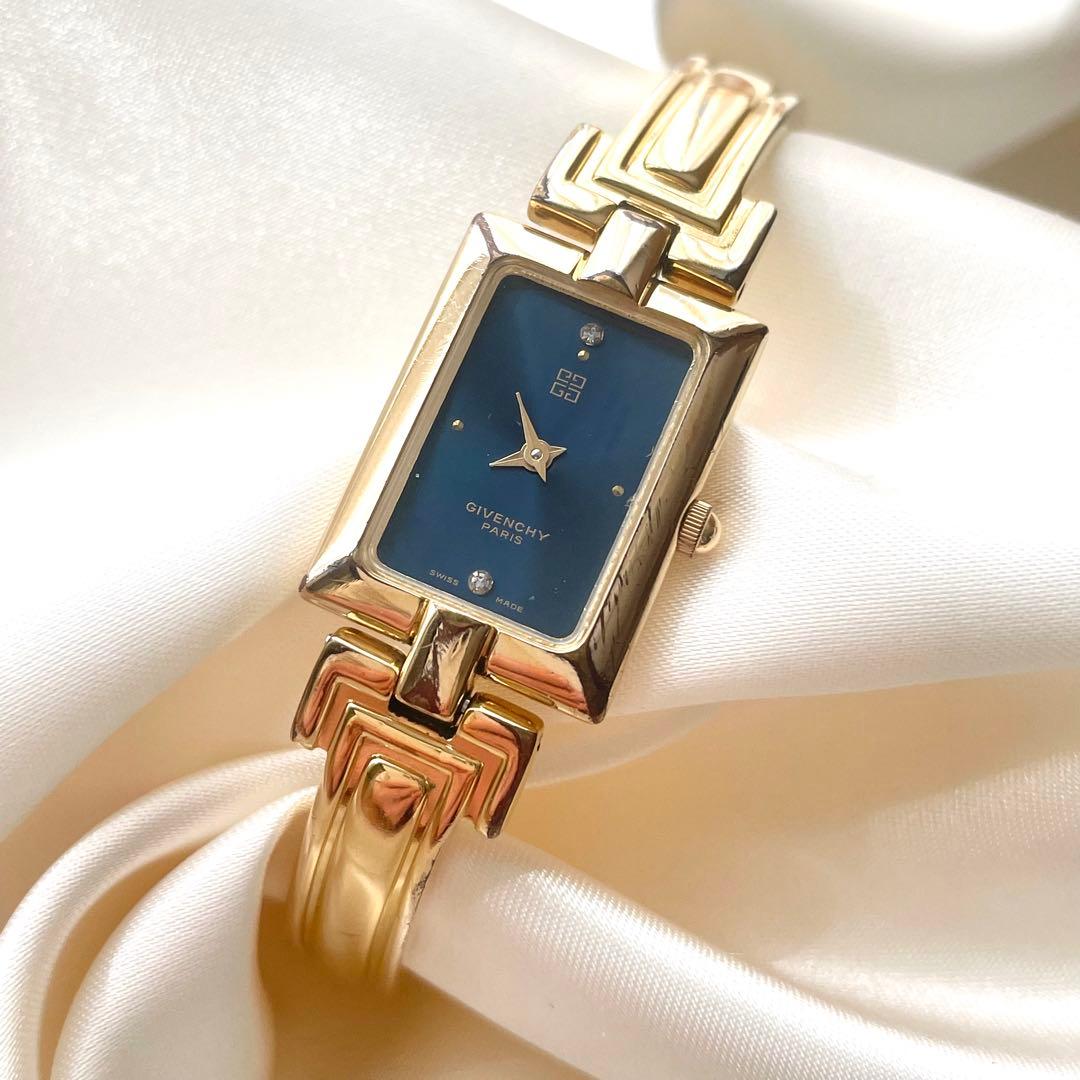 GIVENCHY ジバンシィ 時計 レディース バングル　2Pダイヤ ゴールド